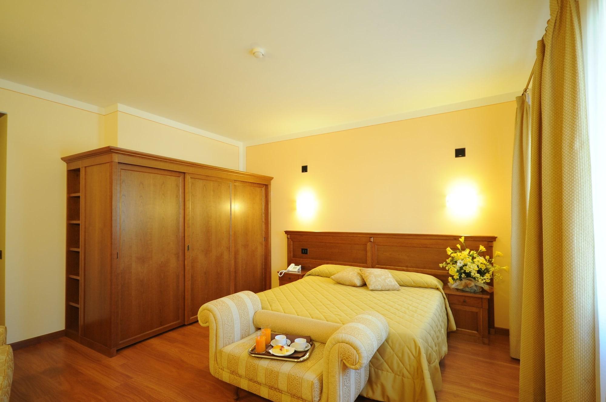 Hotel Panoramic Montepulciano Stazione Exterior foto